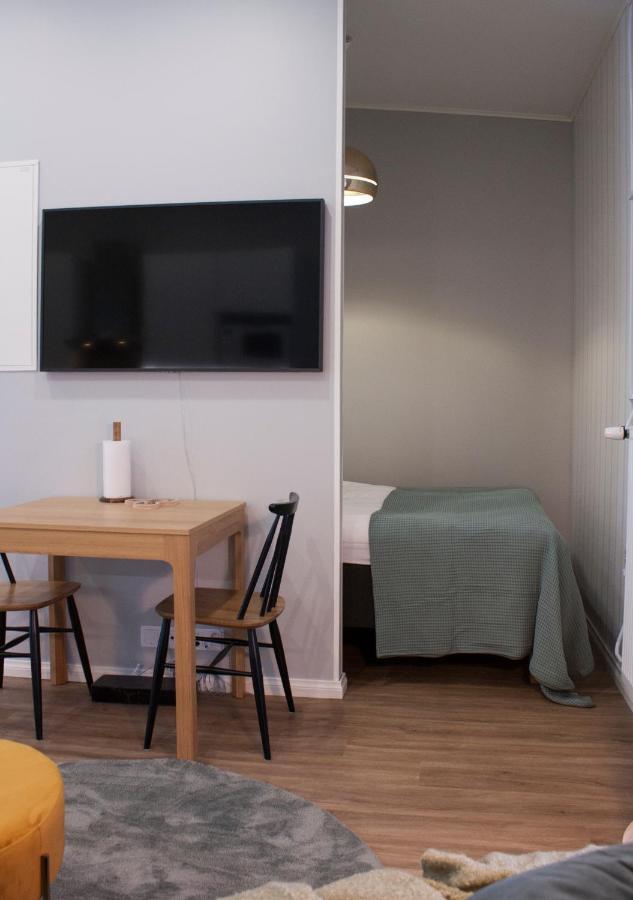 Studio 7, Air-Conditioned, 1 Free Parking, Calm Own Entrance Ювяскюля Екстер'єр фото